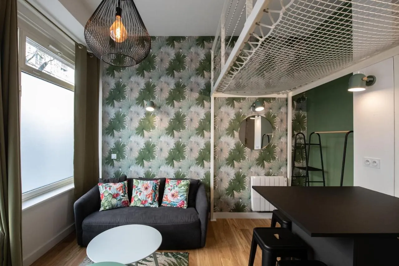 Le Canopee - Beau Studio Atypique Quais Du Rhone Lyon 0*,  France