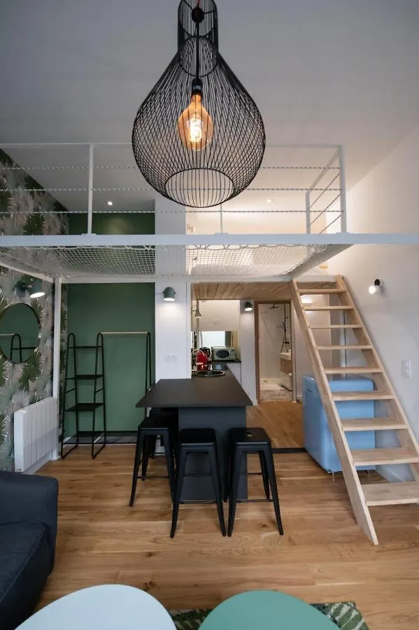 Le Canopee - Beau Studio Atypique Quais Du Rhone Lyon Apartment